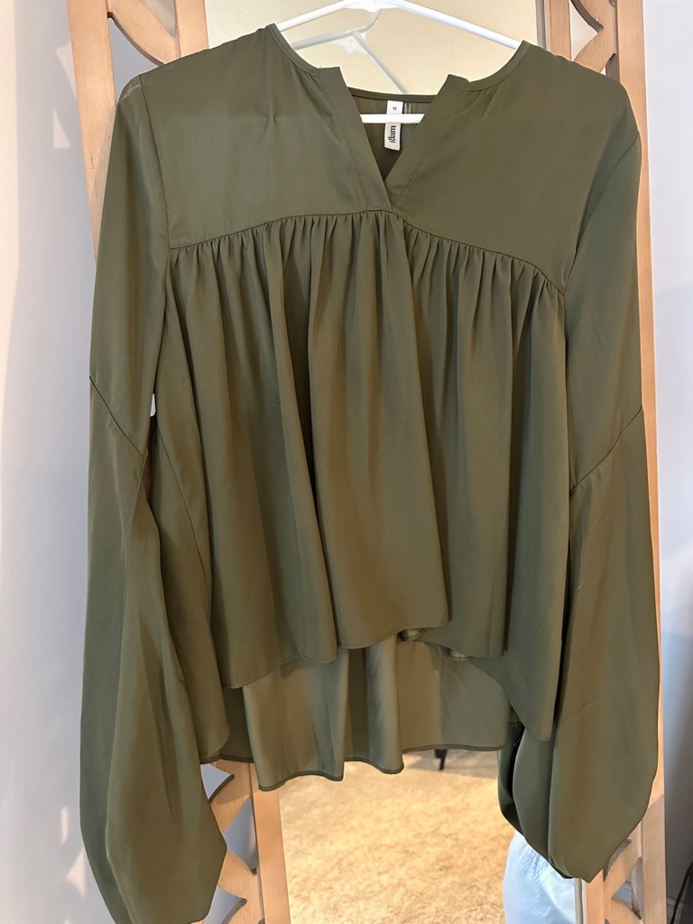 Glam Green Relaxed Pleated Blouse with Mandarin Collar